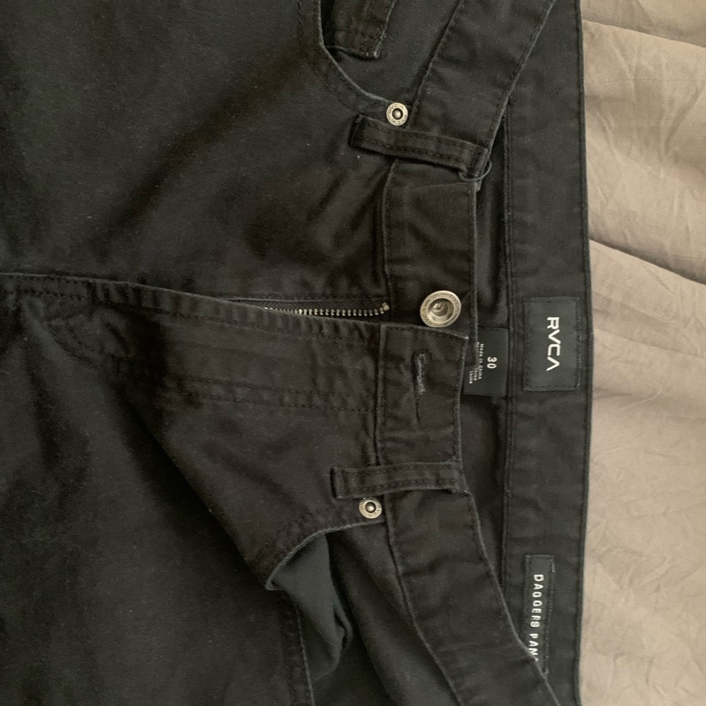RVCA Men’s Dagger pants, slim fit.